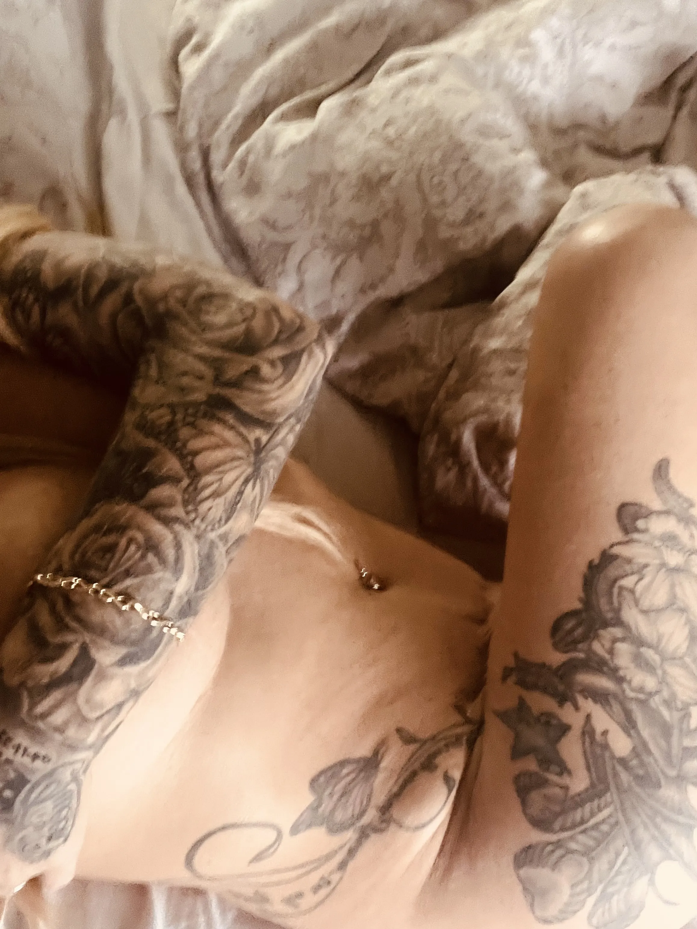 Live sex webcam photo for Anna_OnlineXO #8330066