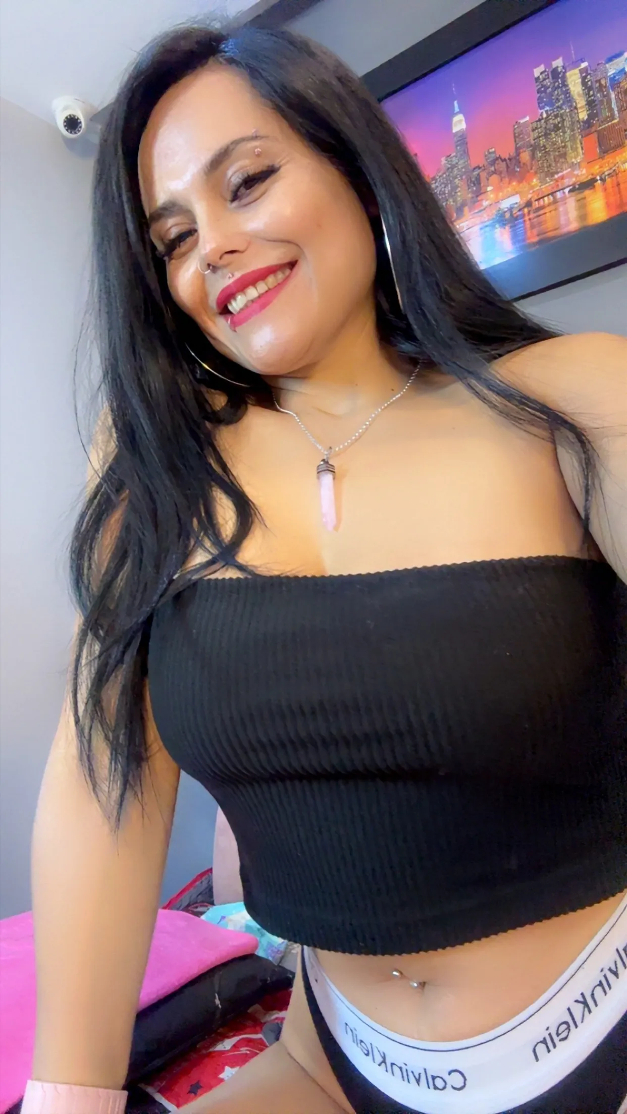 Live sex webcam photo for CharlotteCottin #8525271