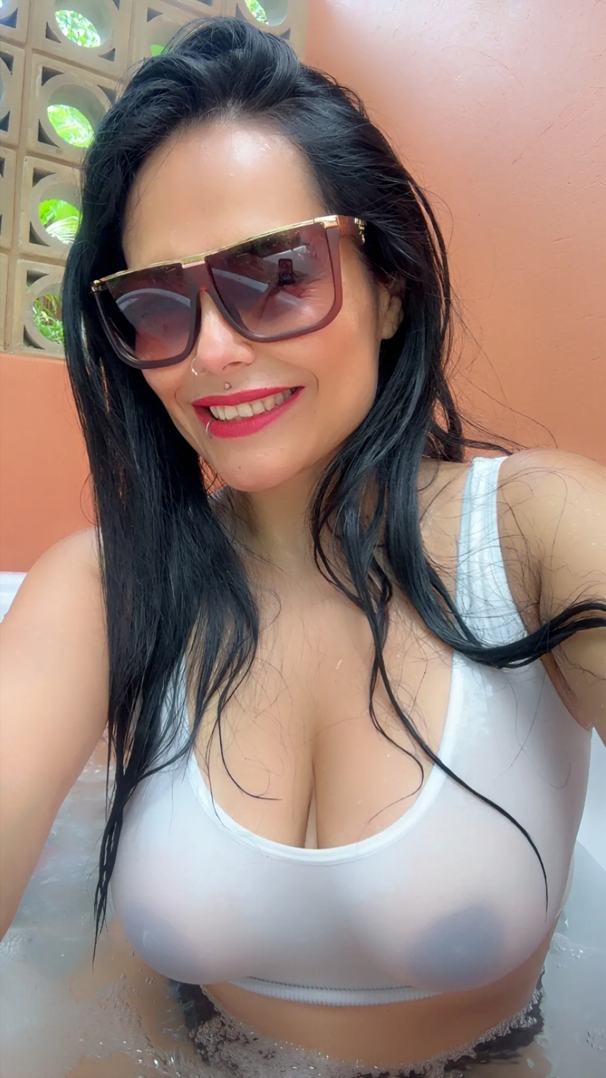 Live sex webcam photo for CharlotteCottin #8444641