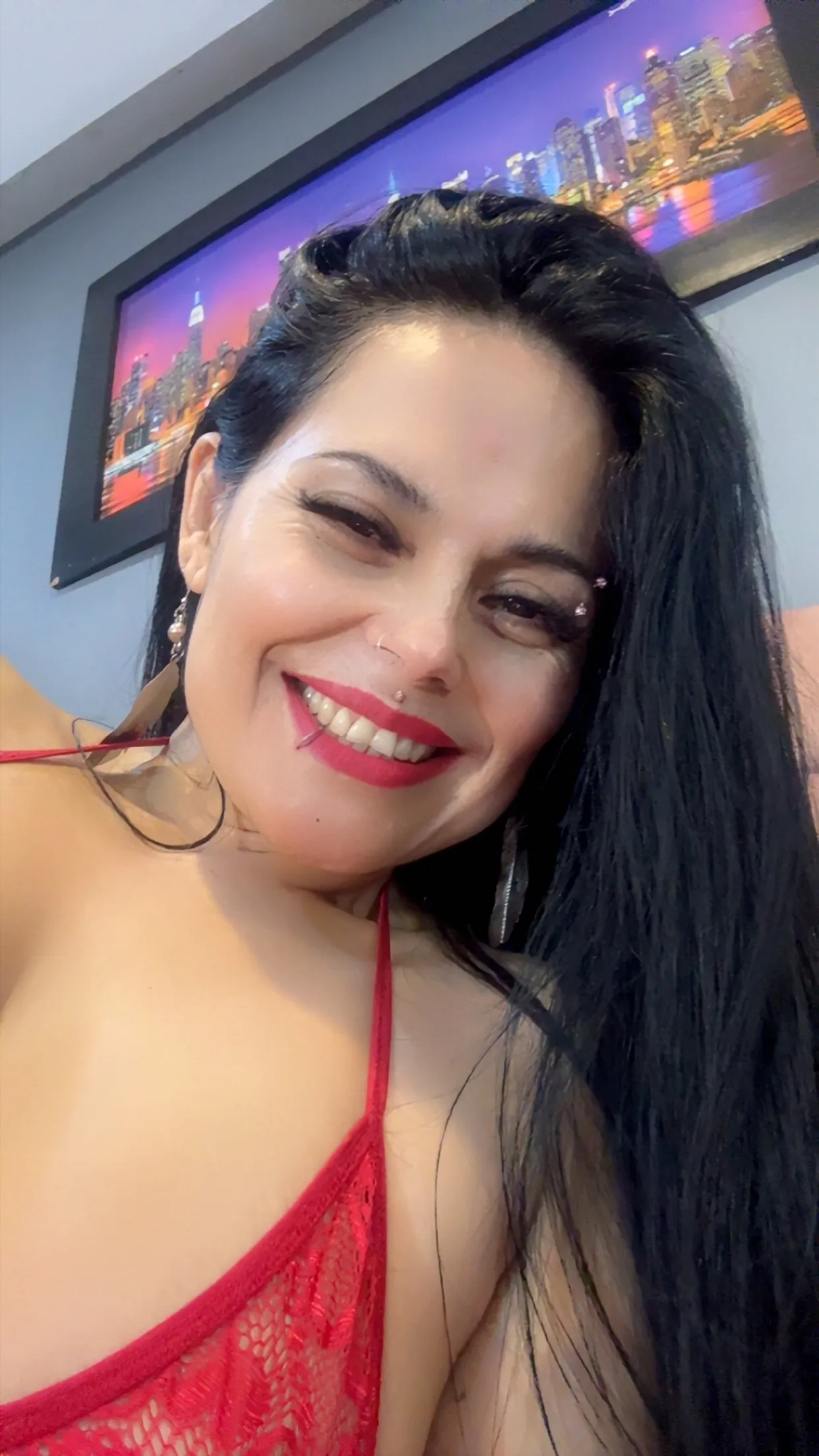 Live sex webcam photo for CharlotteCottin #8510613
