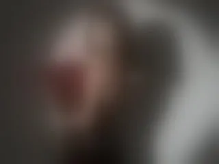 Live sex webcam photo for Mia_Whalker19 #8380841
