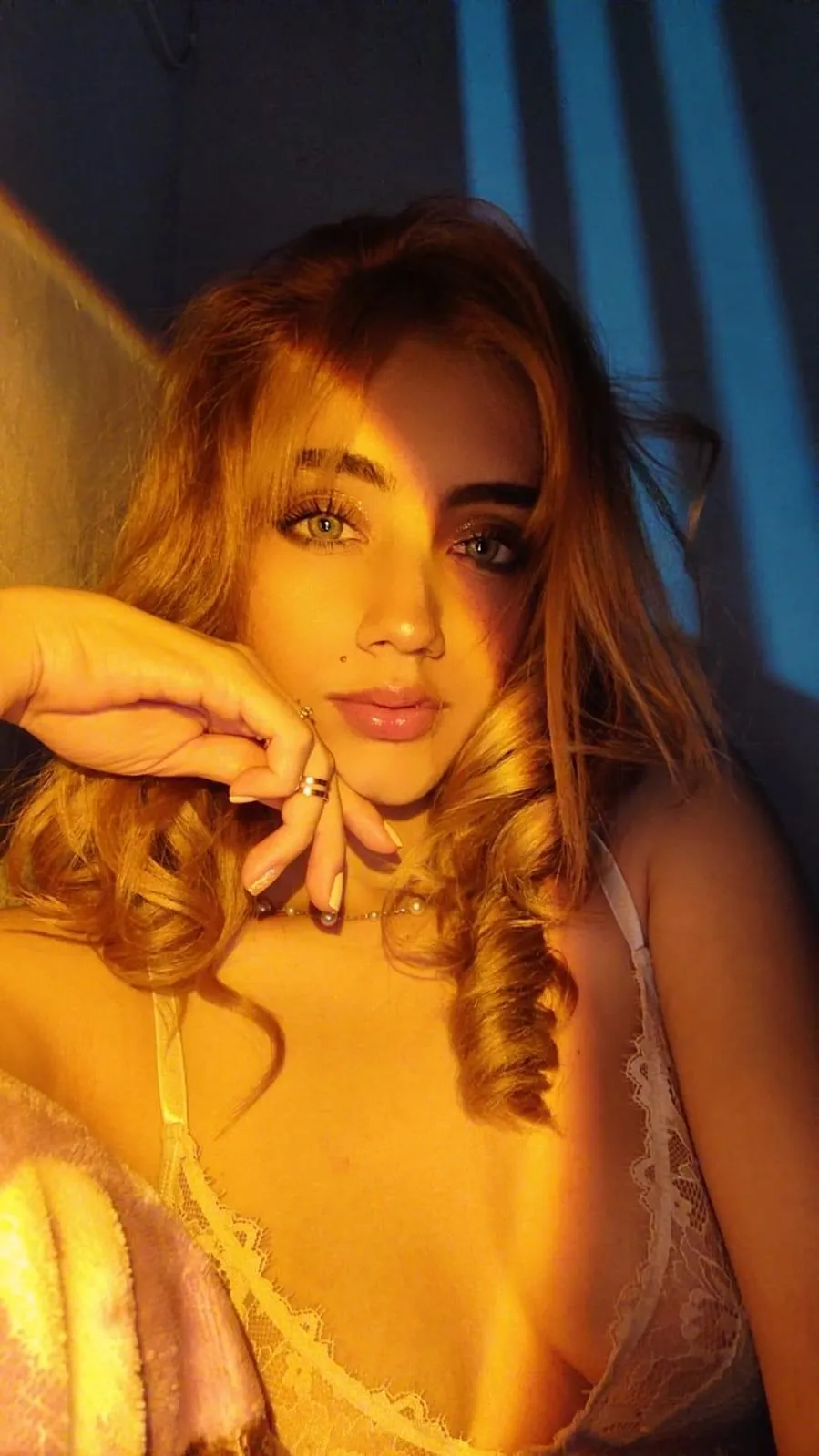Live sex webcam photo for MelisaHanks #8599142