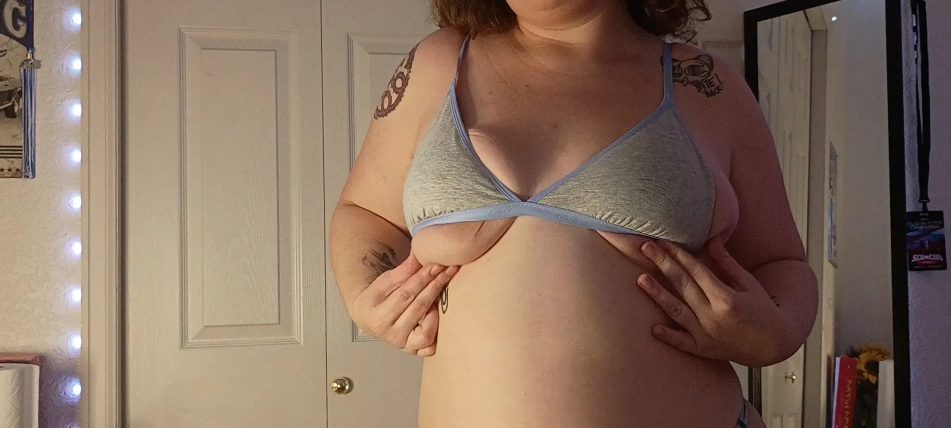 Live sex webcam photo for WendiHo #8059890