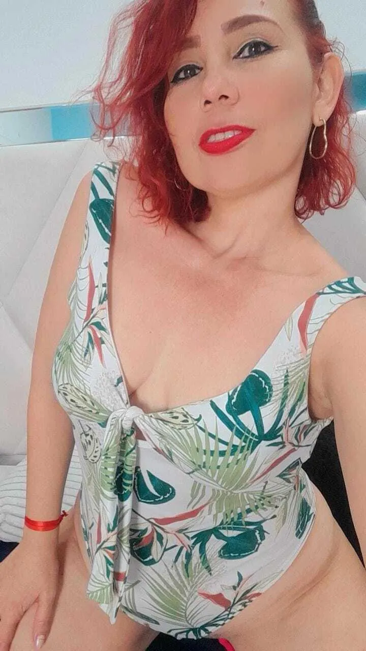 Live sex webcam photo for nayasex199 #8435526
