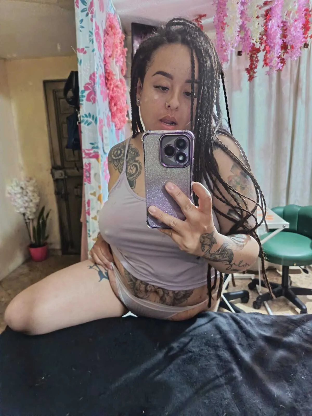 Live sex webcam photo for SalmaVegaLm #8091409