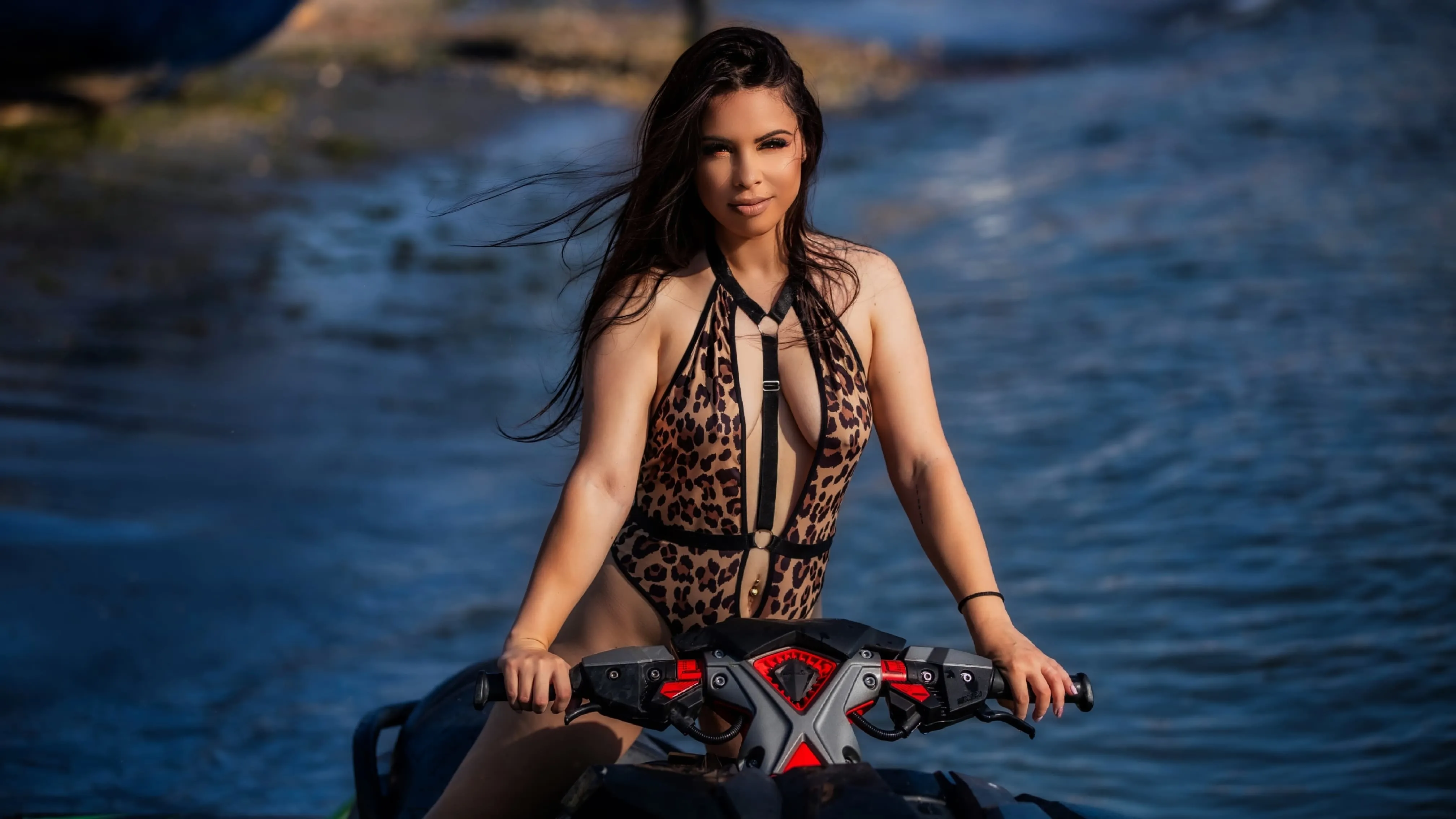 Live sex webcam photo for EllaVyxen #8016612
