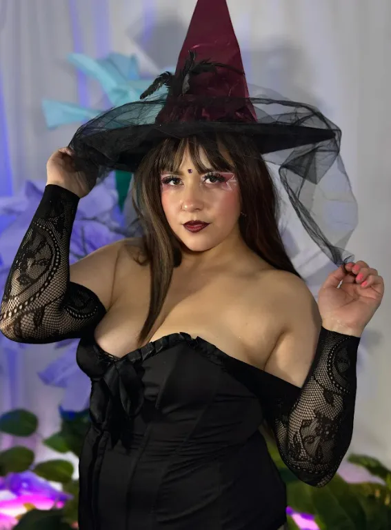 Live sex webcam photo for lindsaytaylorjoy #8055899