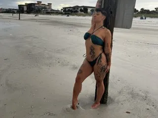 Live sex webcam photo for GoddessPixieXOXO #8156275