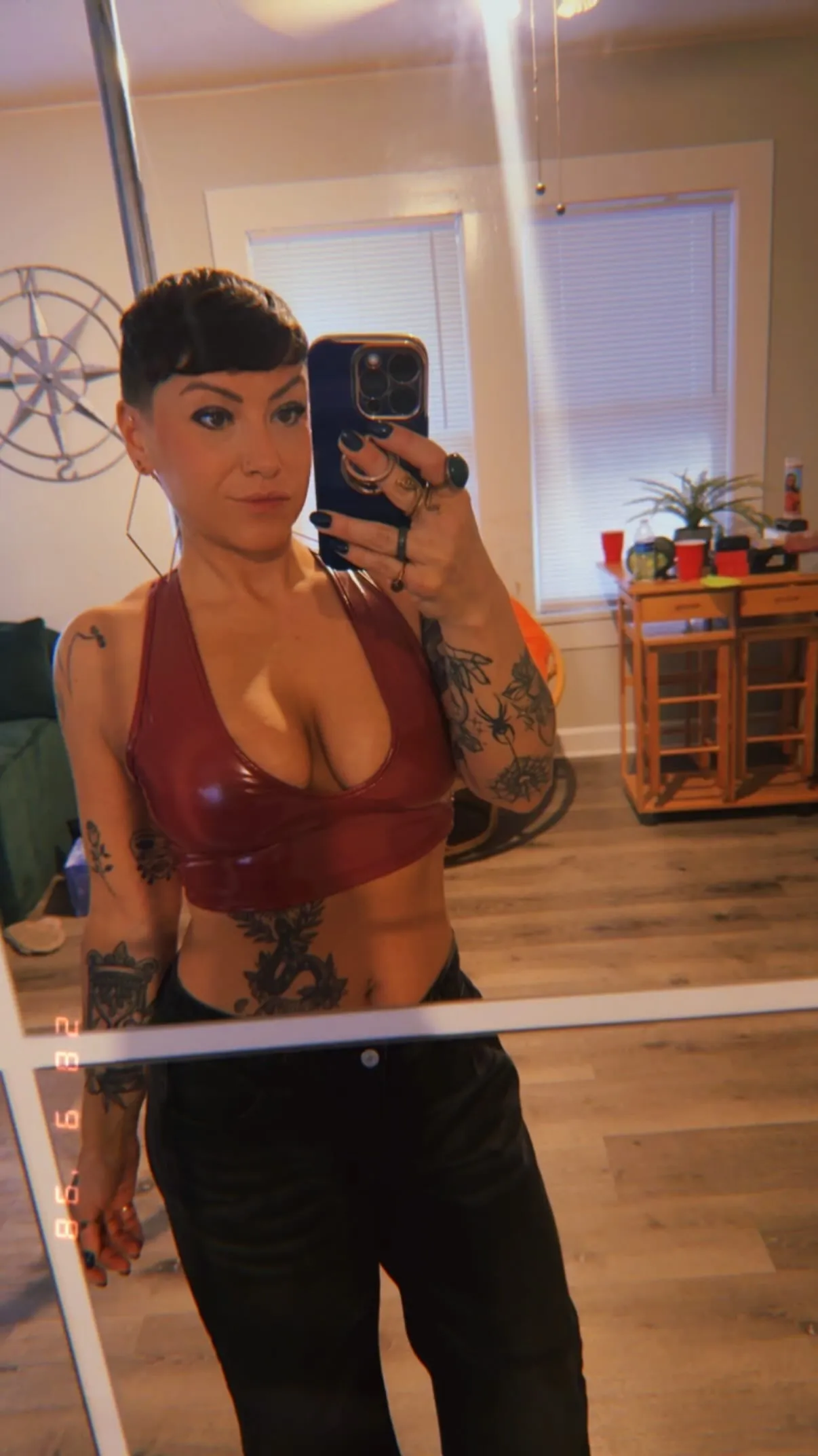 Live sex webcam photo for GoddessPixieXOXO #8156280