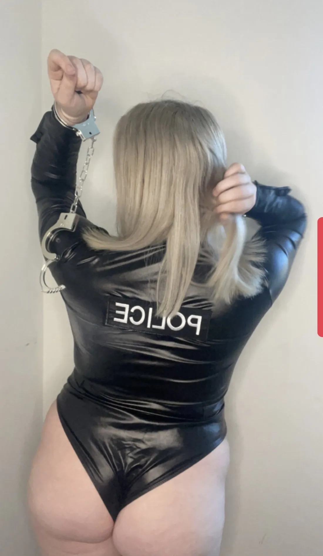 Live sex webcam photo for BritishLexie #8612243