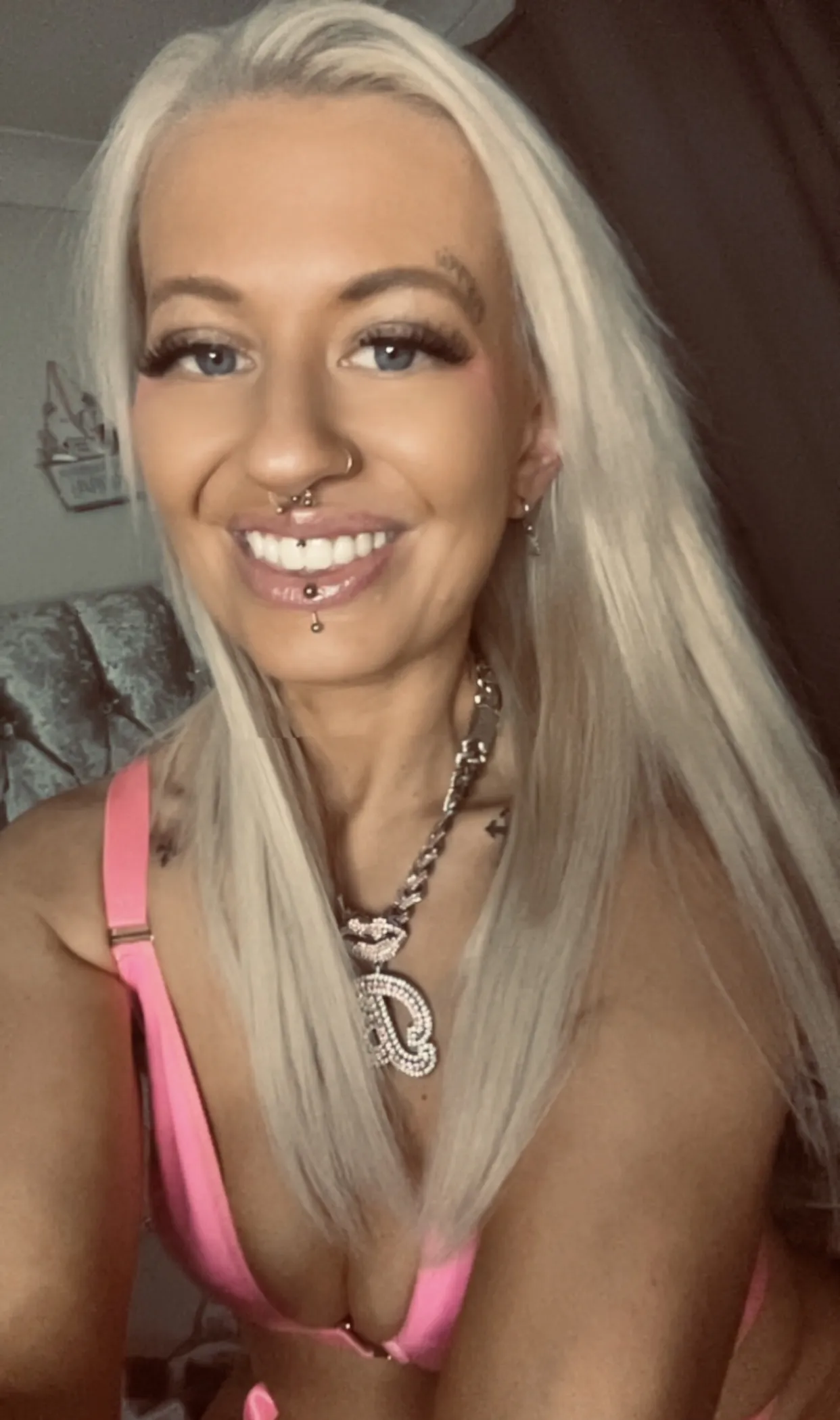 Live sex webcam photo for BabeBeth40 #8073986
