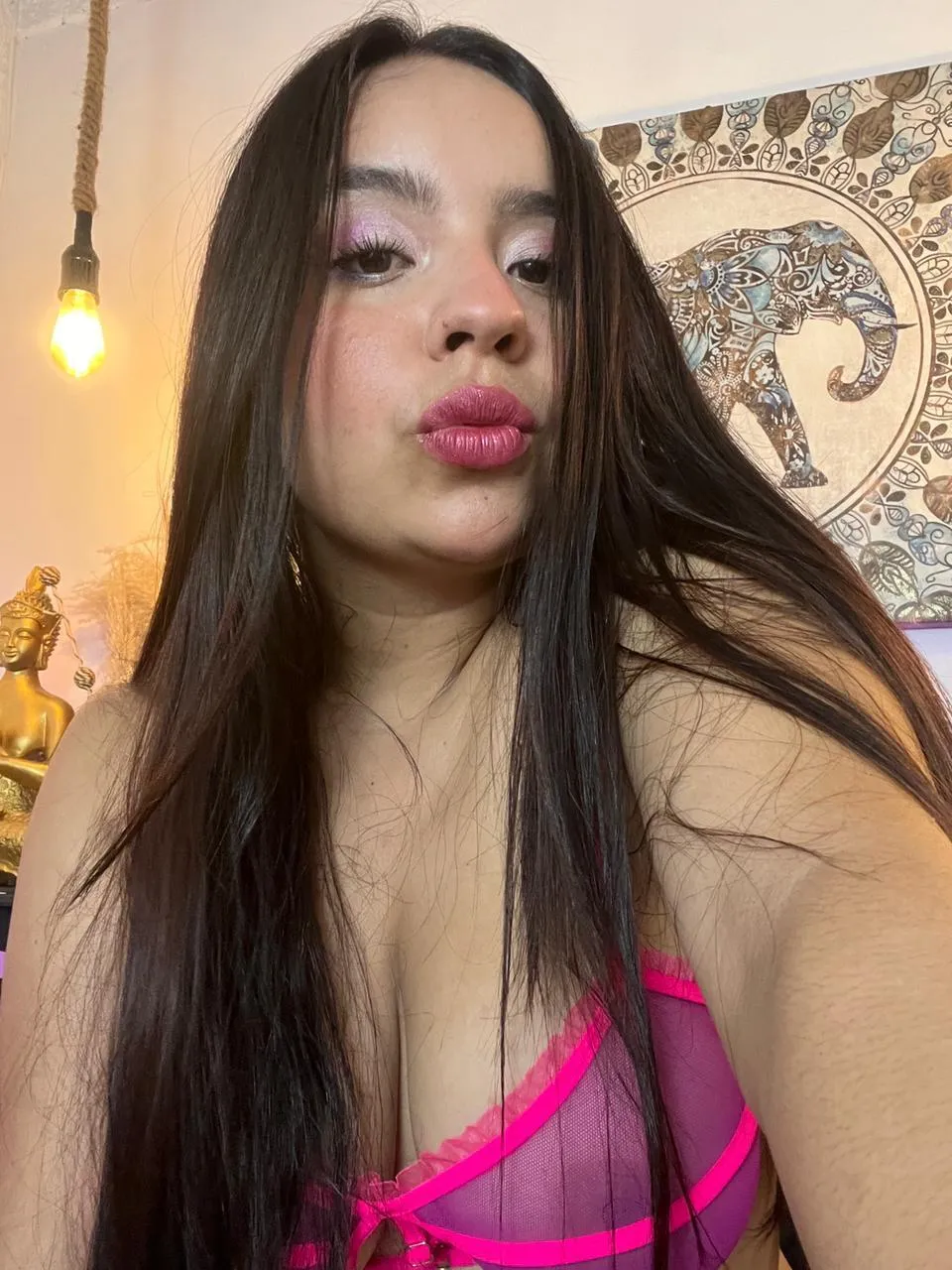 Live sex webcam photo for SammyTitss #8228172