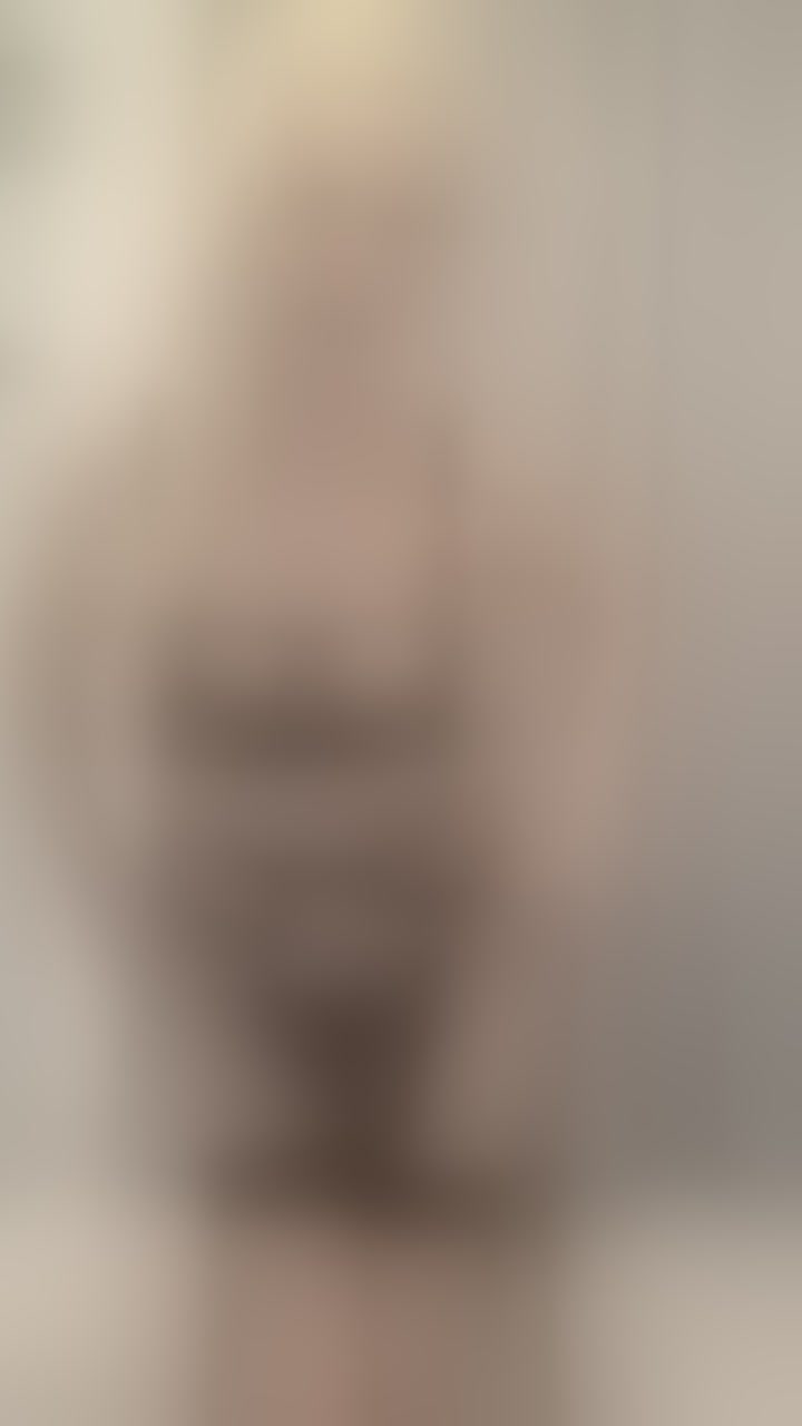 Live sex webcam photo for NadyaRubia #8111253