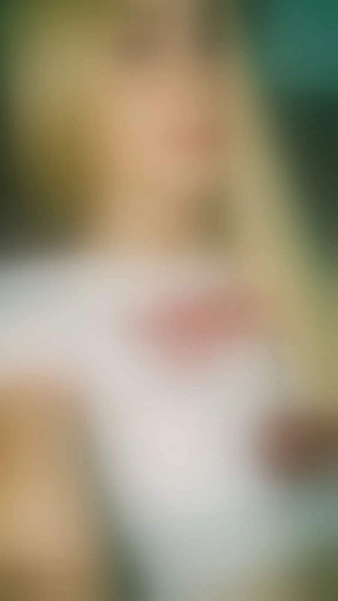 Live sex webcam photo for ChloeLaurentt #8501063