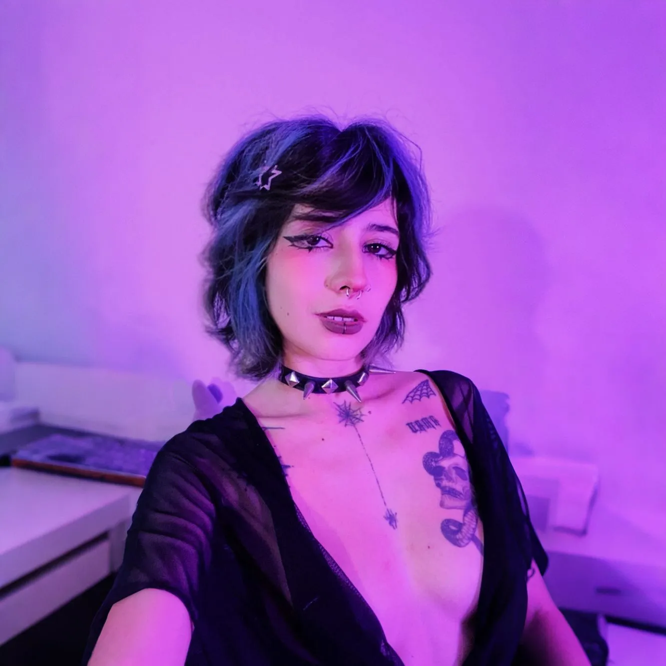 Live sex webcam photo for Ethlox_xxx #8607296