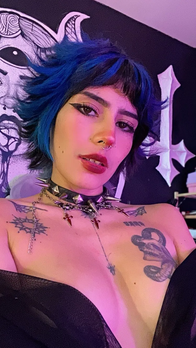 Live sex webcam photo for Ethlox_xxx #8201892