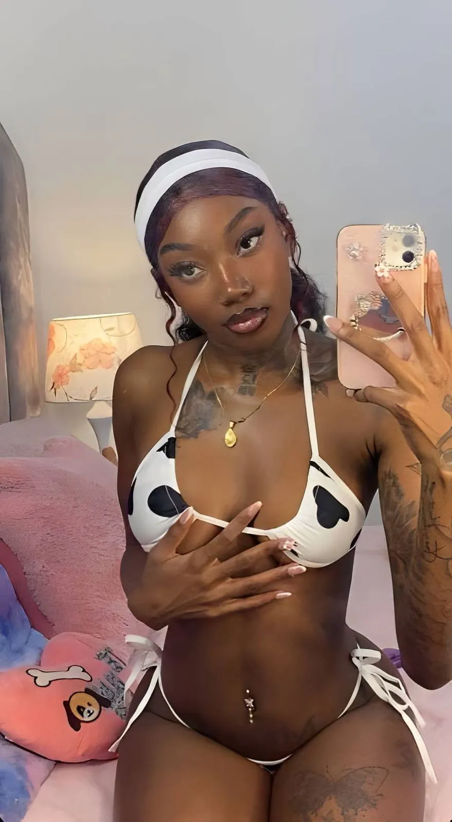Live sex webcam photo for MilanCartier #8468544