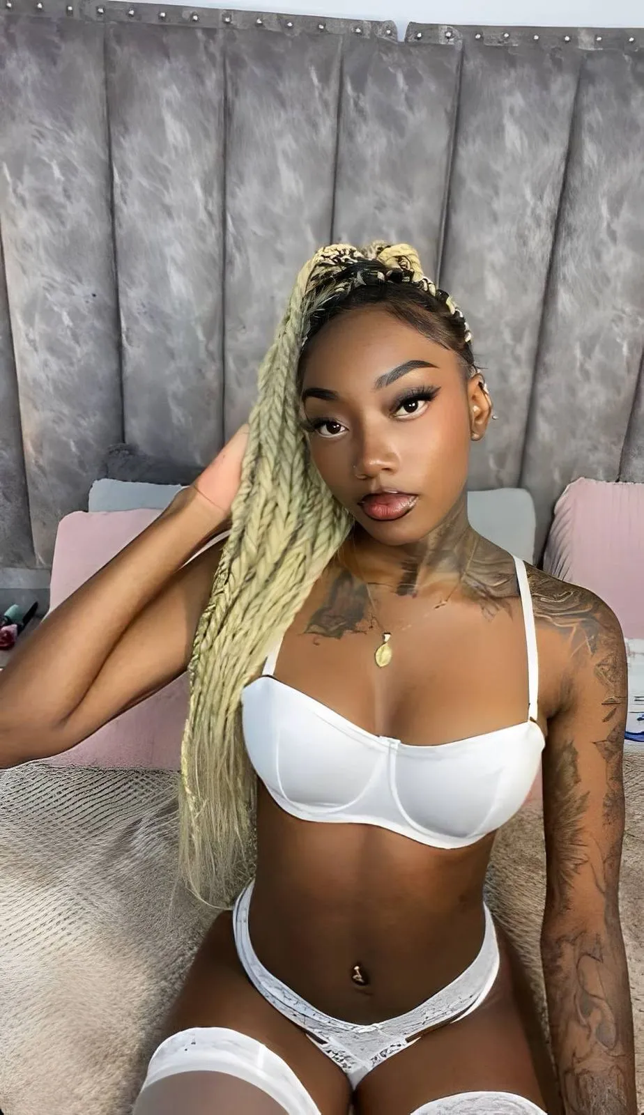 Live sex webcam photo for MilanCartier #8468530