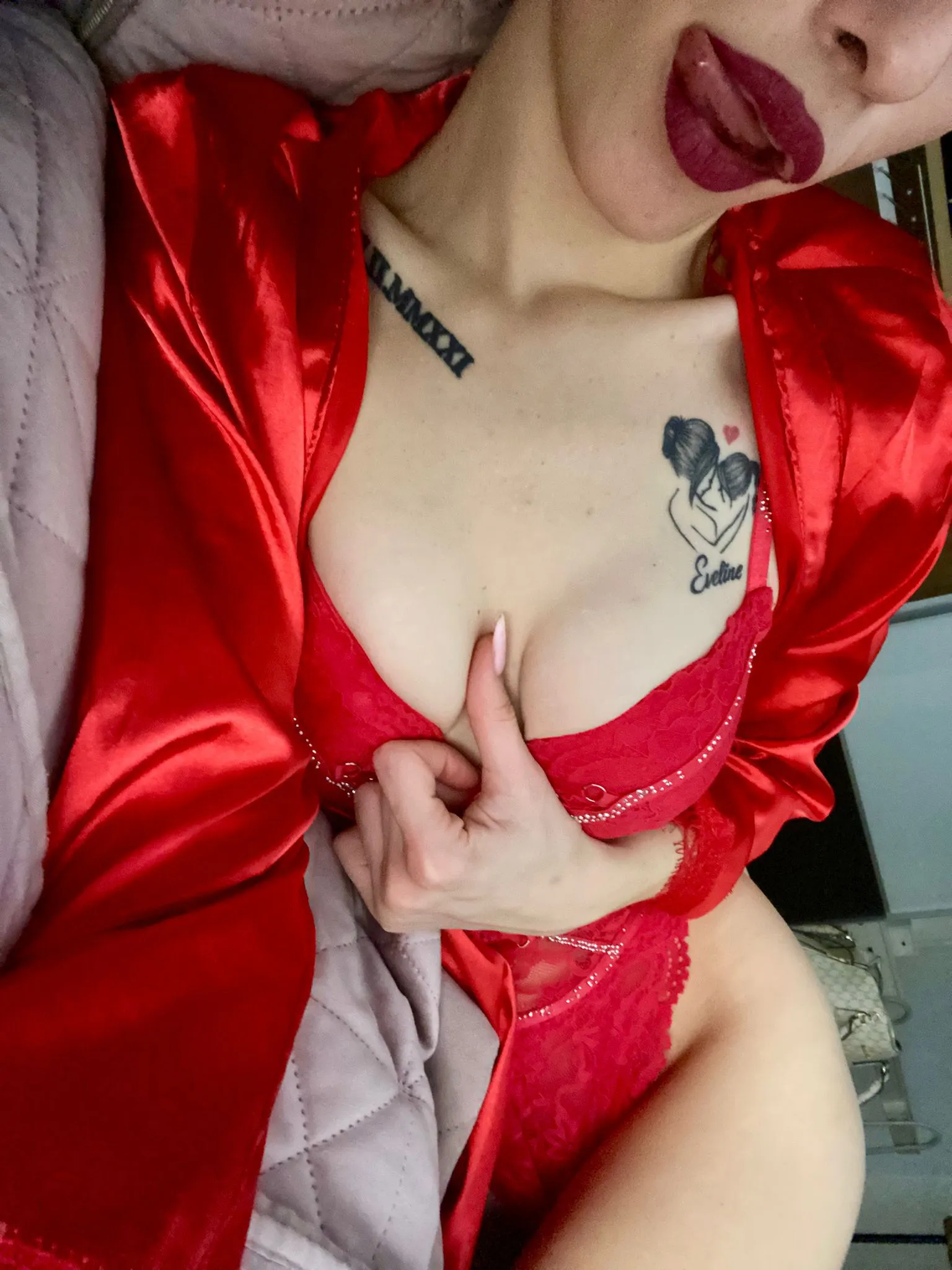 Live sex webcam photo for Scarlette_Star #8098156