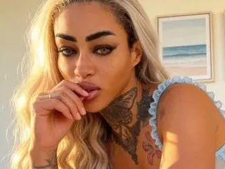 Live sex webcam photo for DesareeUK #8474585
