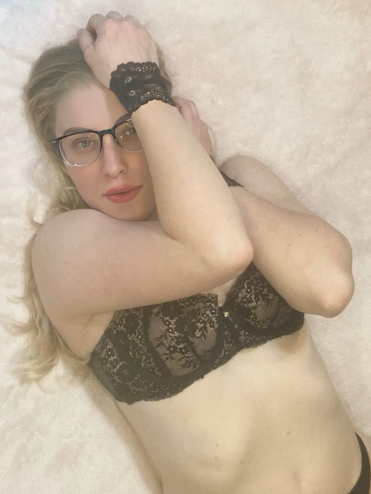 Live sex webcam photo for EnchantedForest #8217229