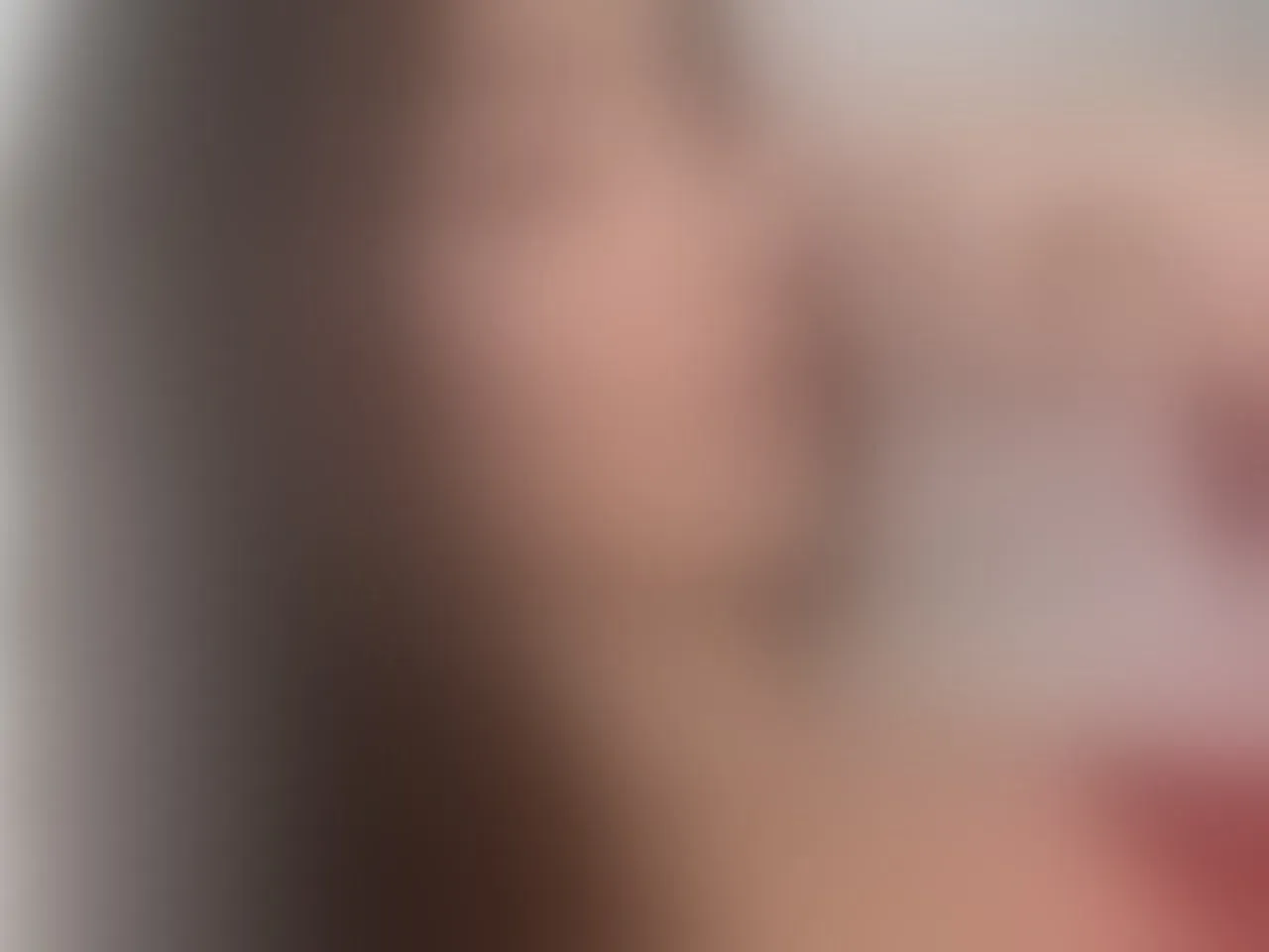 Live sex webcam photo for MiaThomsommm #8516350