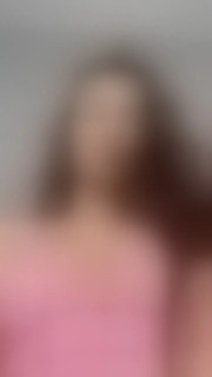 Live sex webcam photo for ValexieLux #8650679