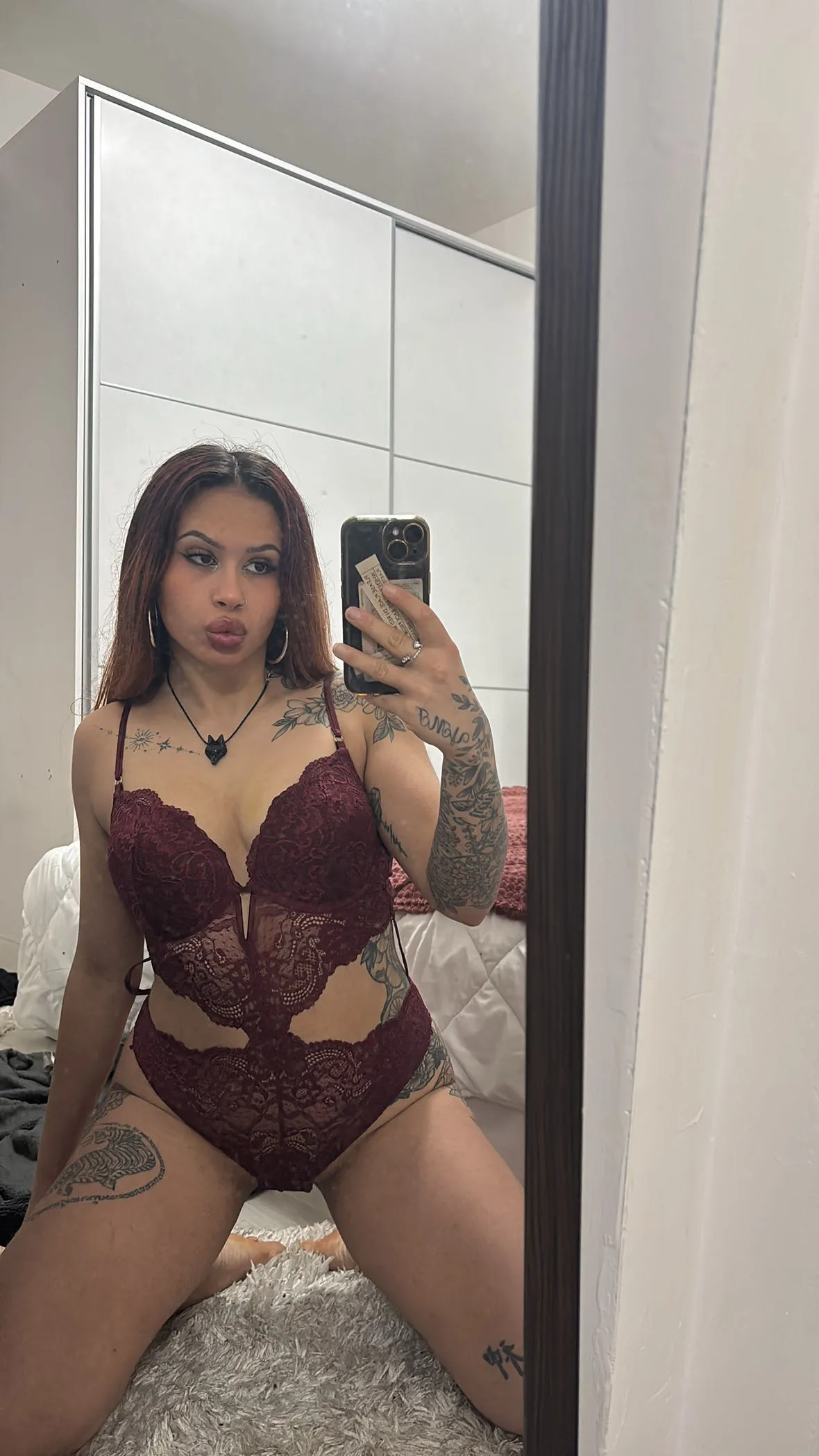 Live sex webcam photo for AaliyahRaexo #8261315