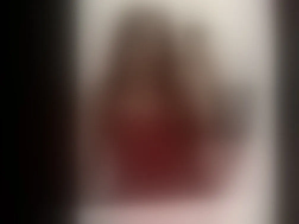 Live sex webcam photo for AaliyahRaexo #8261311