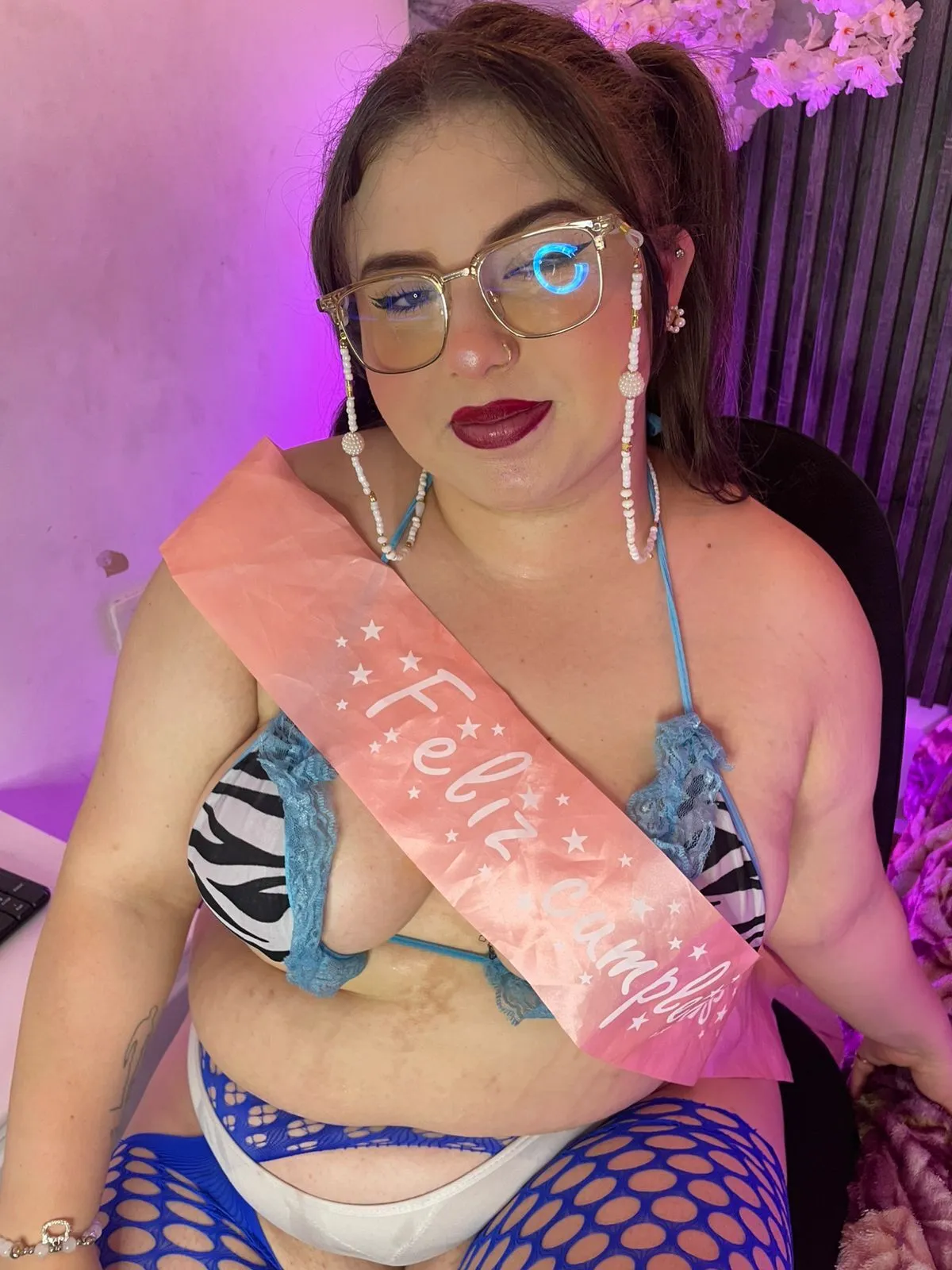 Live sex webcam photo for KittyBmss #8260732