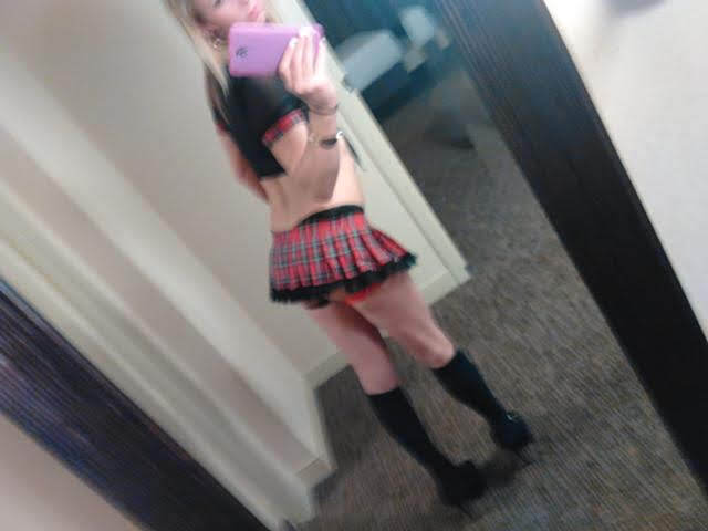 Live sex webcam photo for RayneWilde #8187032