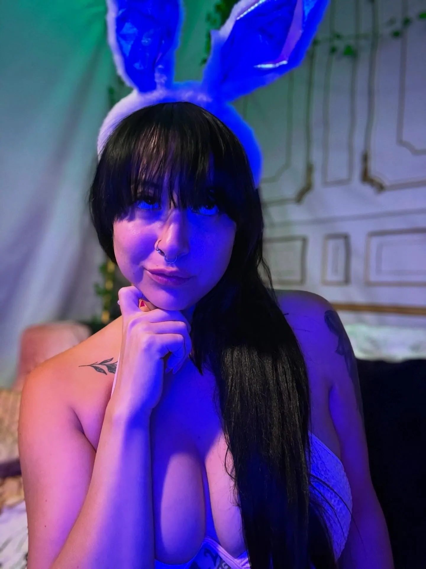 Live sex webcam photo for AstraPlease #8469472