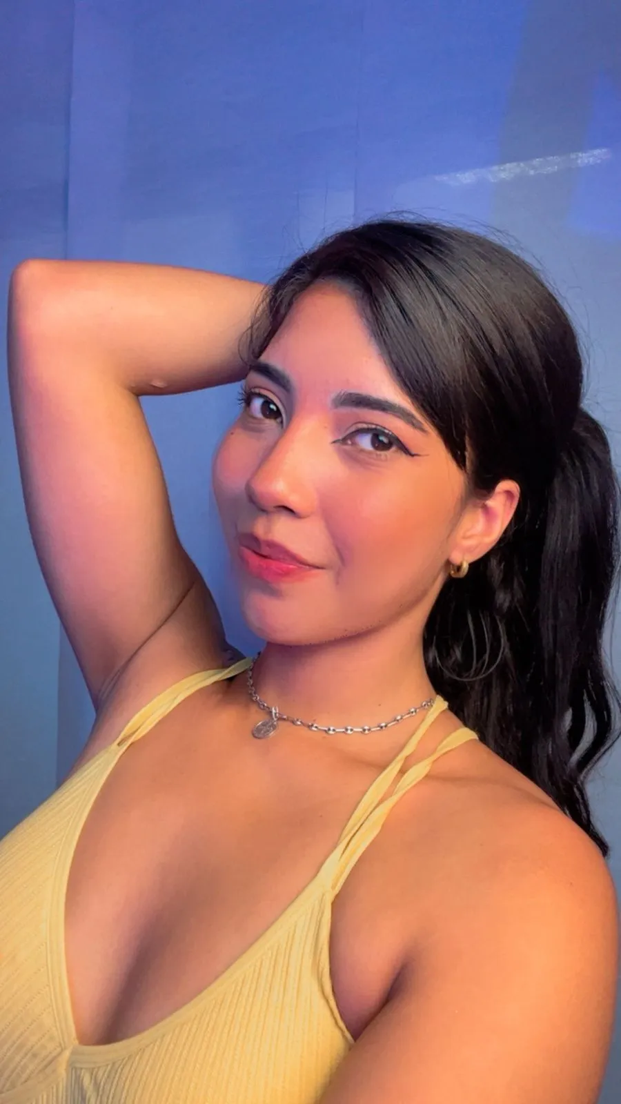 Live sex webcam photo for SherryHarding #8199344