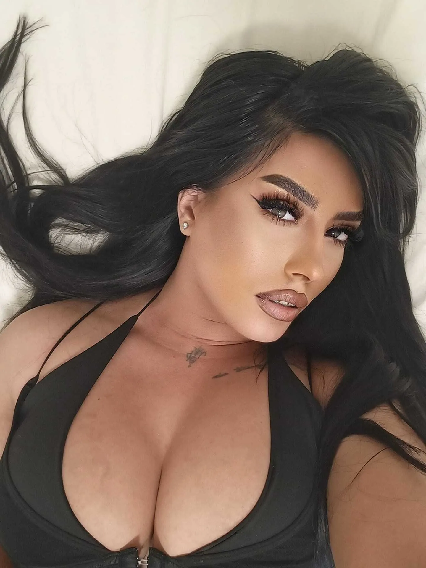 Live sex webcam photo for GiselleRne #8526763