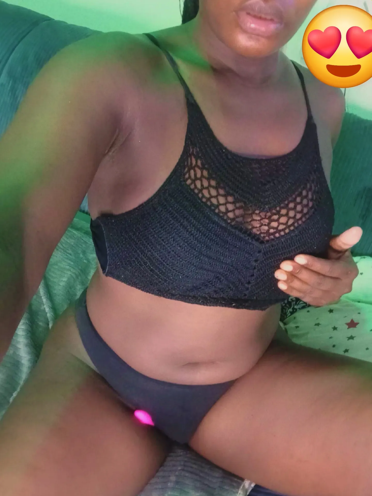 Live sex webcam photo for Shantellove #8391058