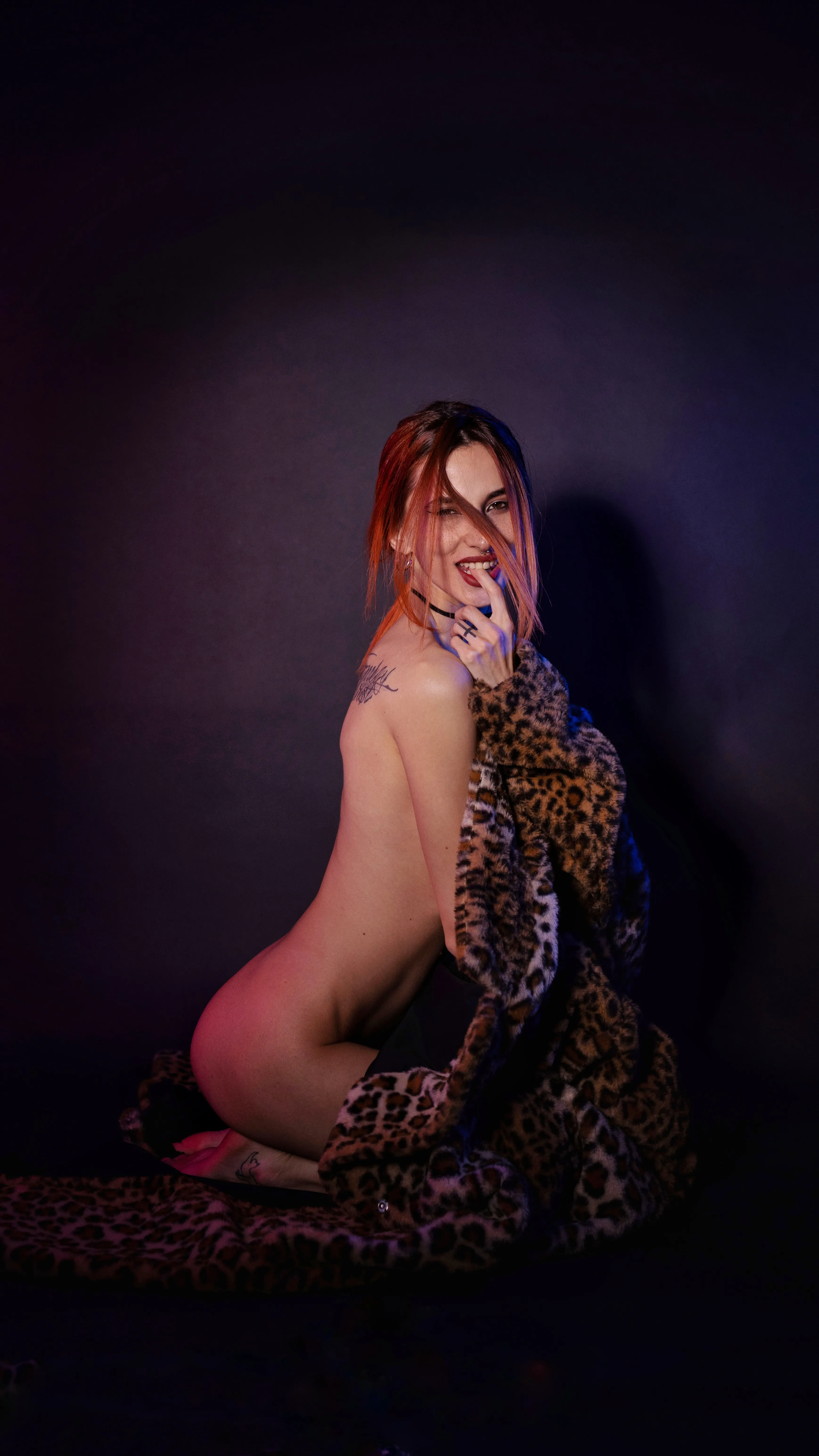 Live sex webcam photo for KikkoLee #8372282