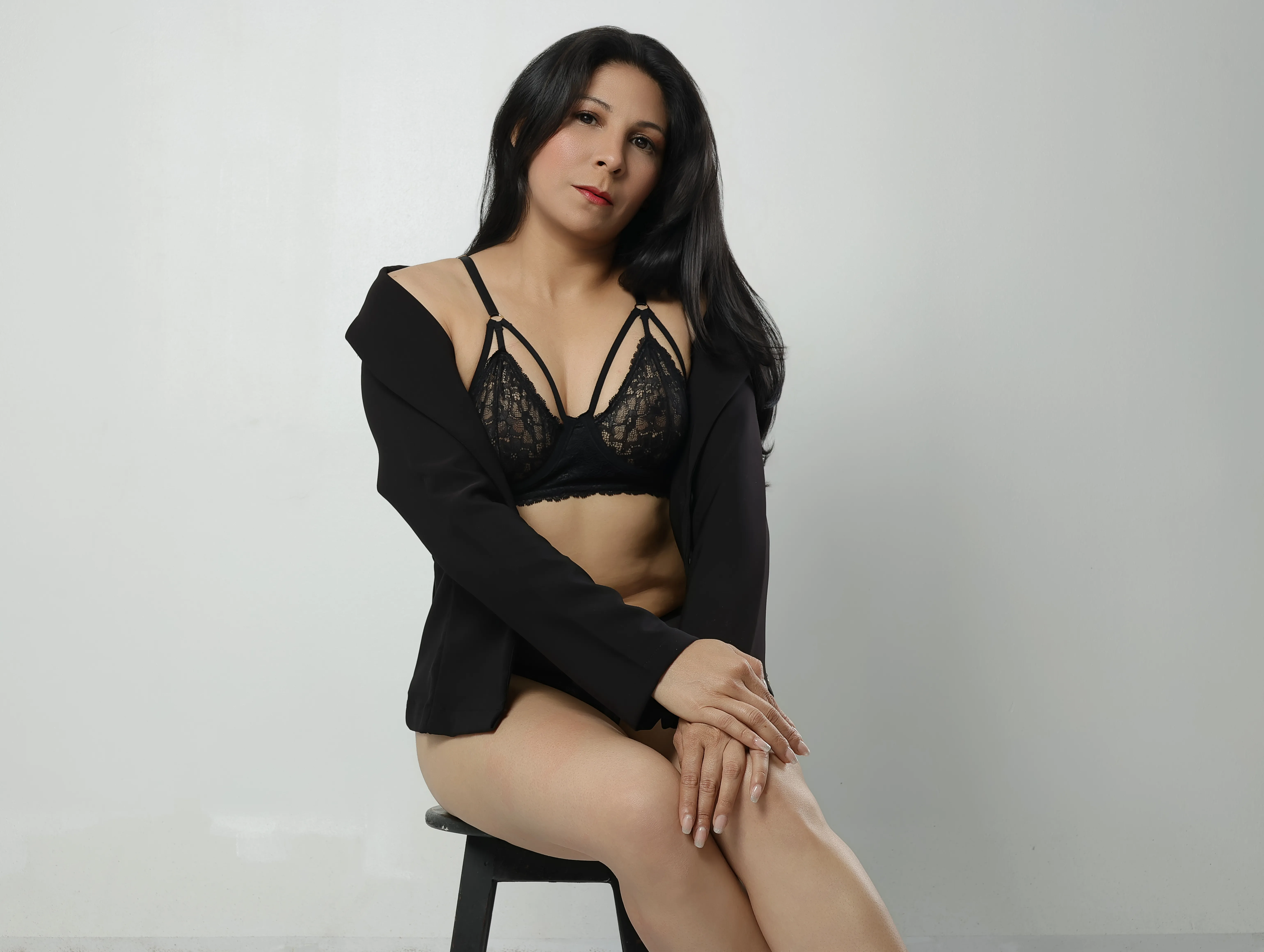Live sex webcam photo for EliseBell #8211340
