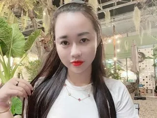 Live sex webcam photo for EmilyShow_96 #8600645