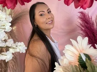 Live sex webcam photo for SaraBiigAss #8643883