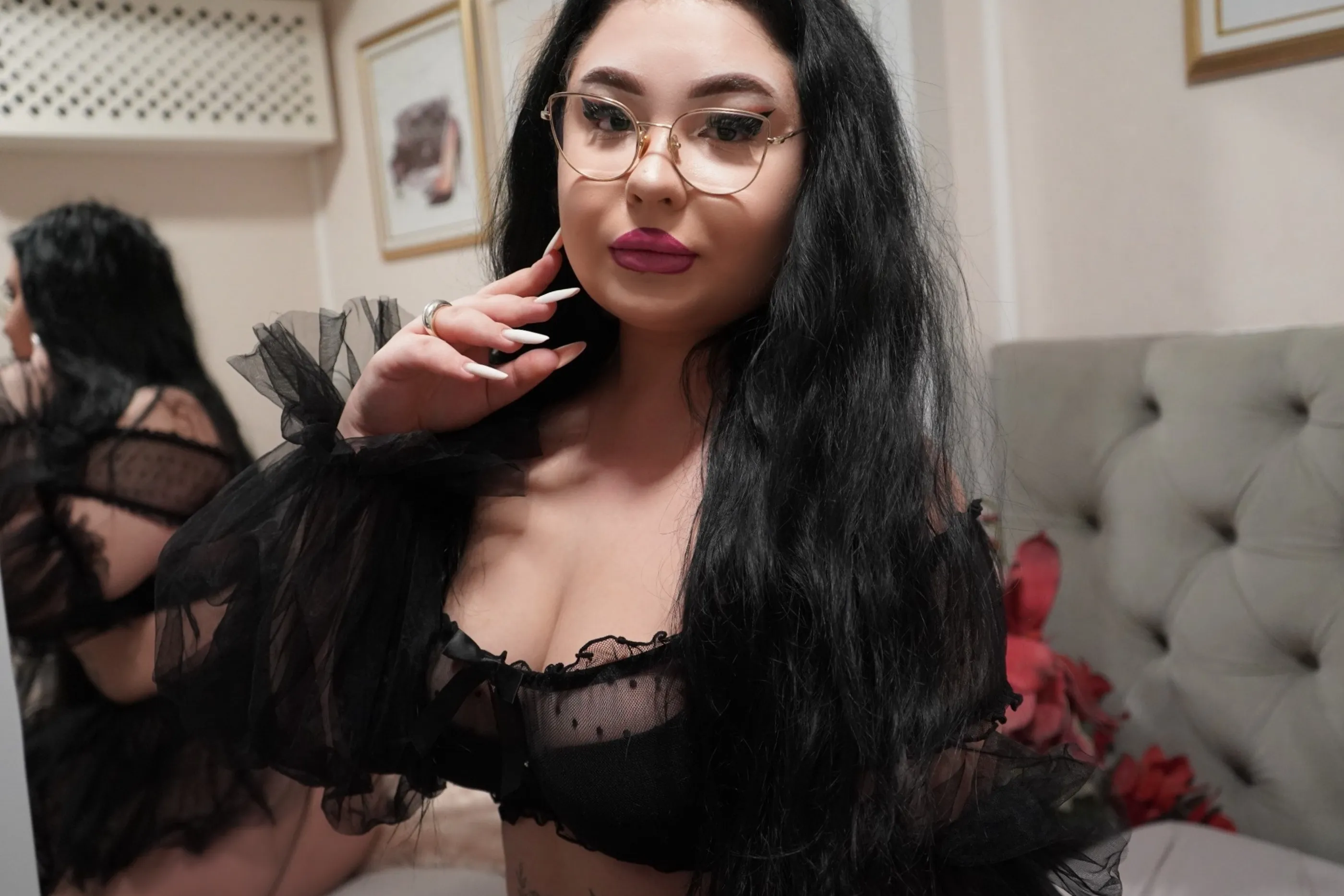 Live sex webcam photo for LunaXBabe #8245371