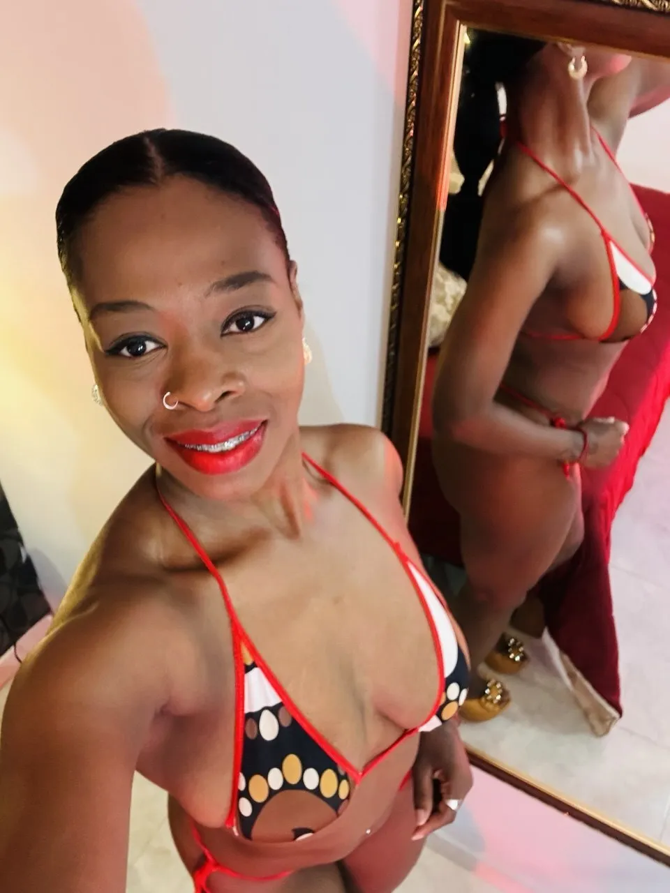 Live sex webcam photo for ScarleetSmiith #8294219