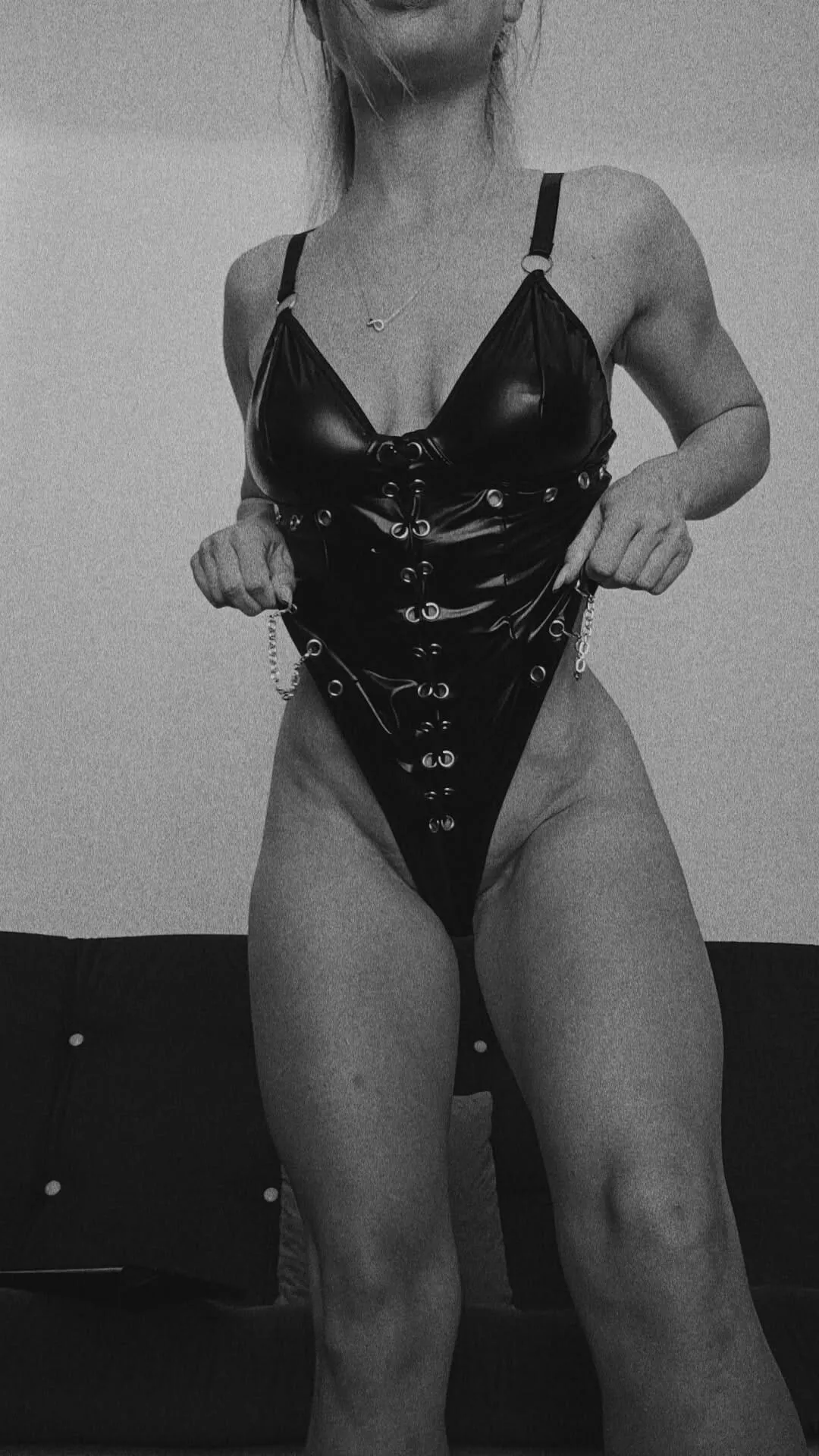 Live sex webcam photo for TIFFAANY #8281235