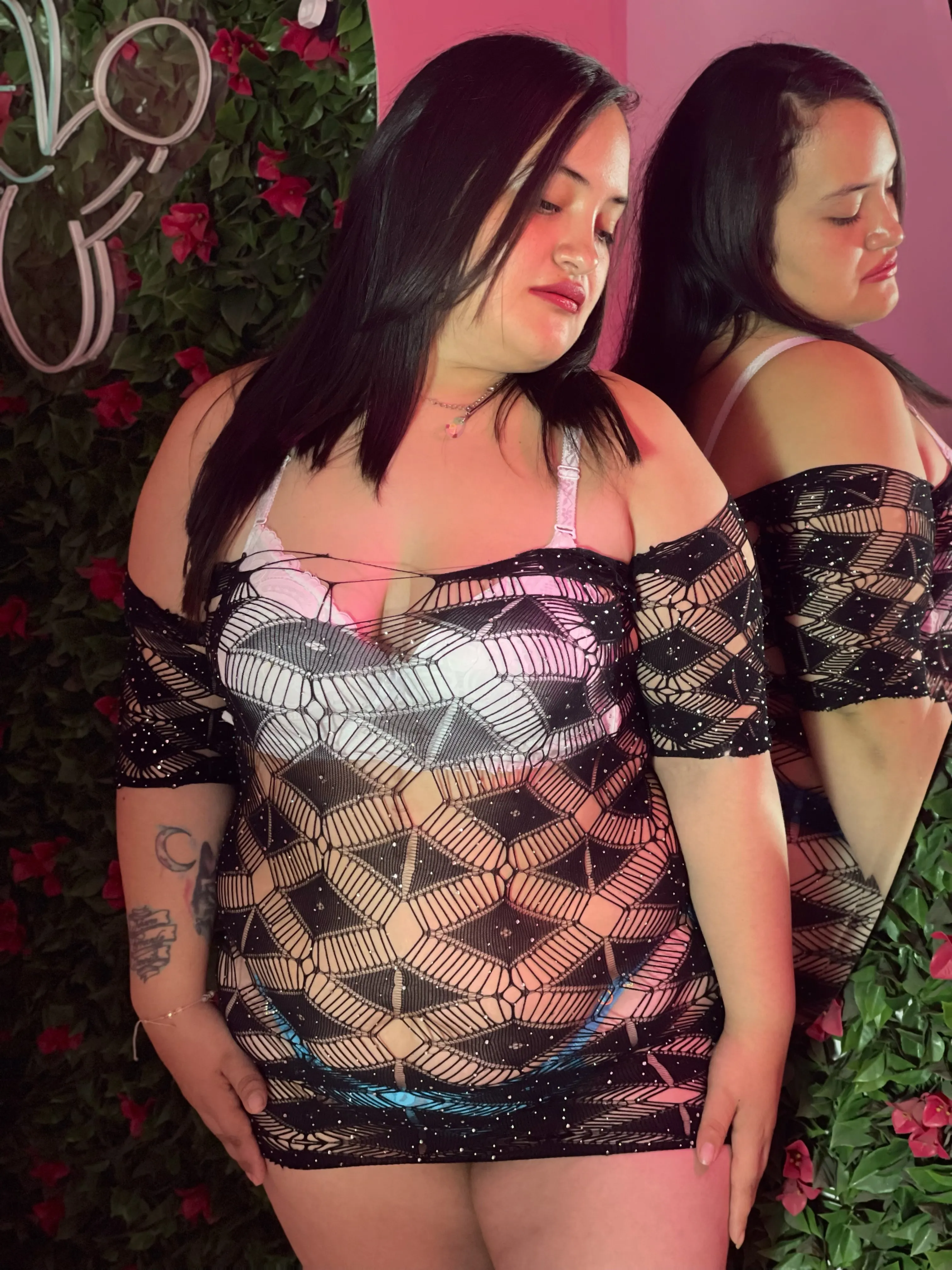 Live sex webcam photo for MiaRous69 #8392445