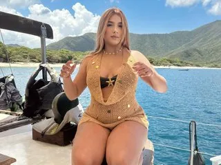 Live sex webcam photo for MartinaaRoss #8674441