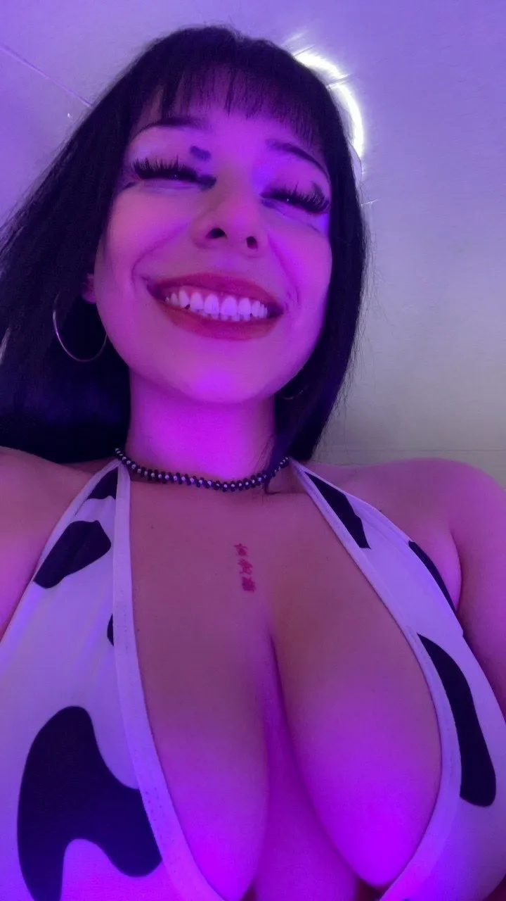 Live sex webcam photo for Im_Kattx #8642724