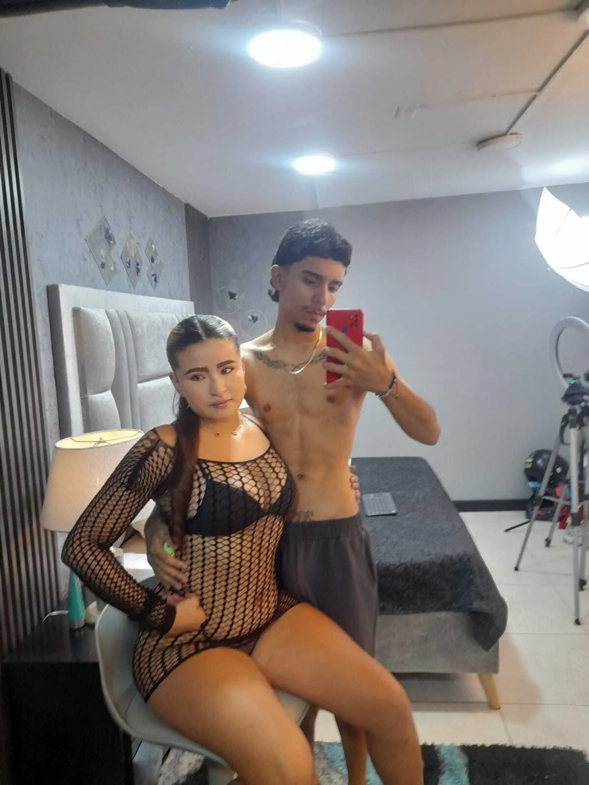 Live sex webcam photo for TiffanyAndEthan #8305123