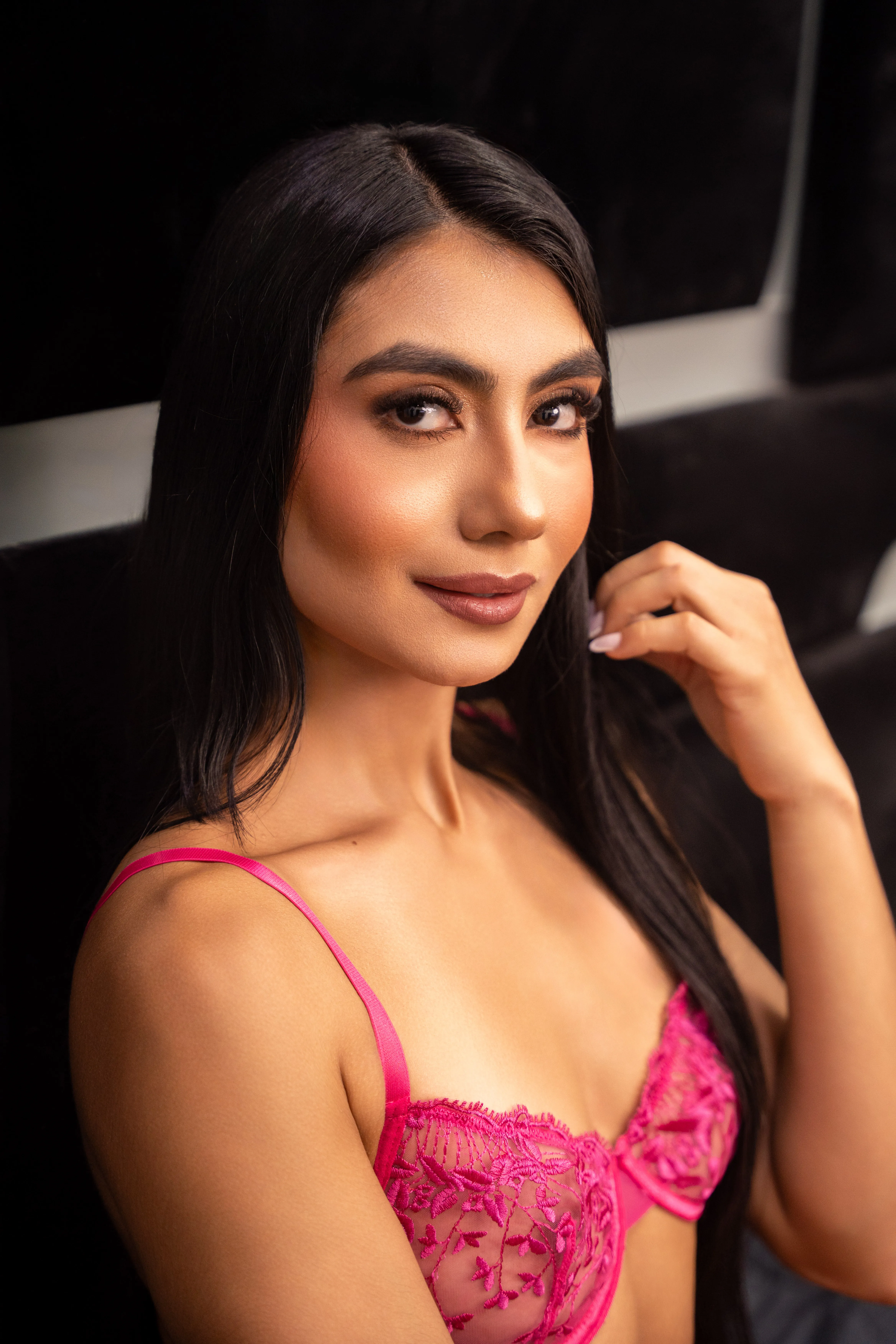Live sex webcam photo for TamaraGale #8337903