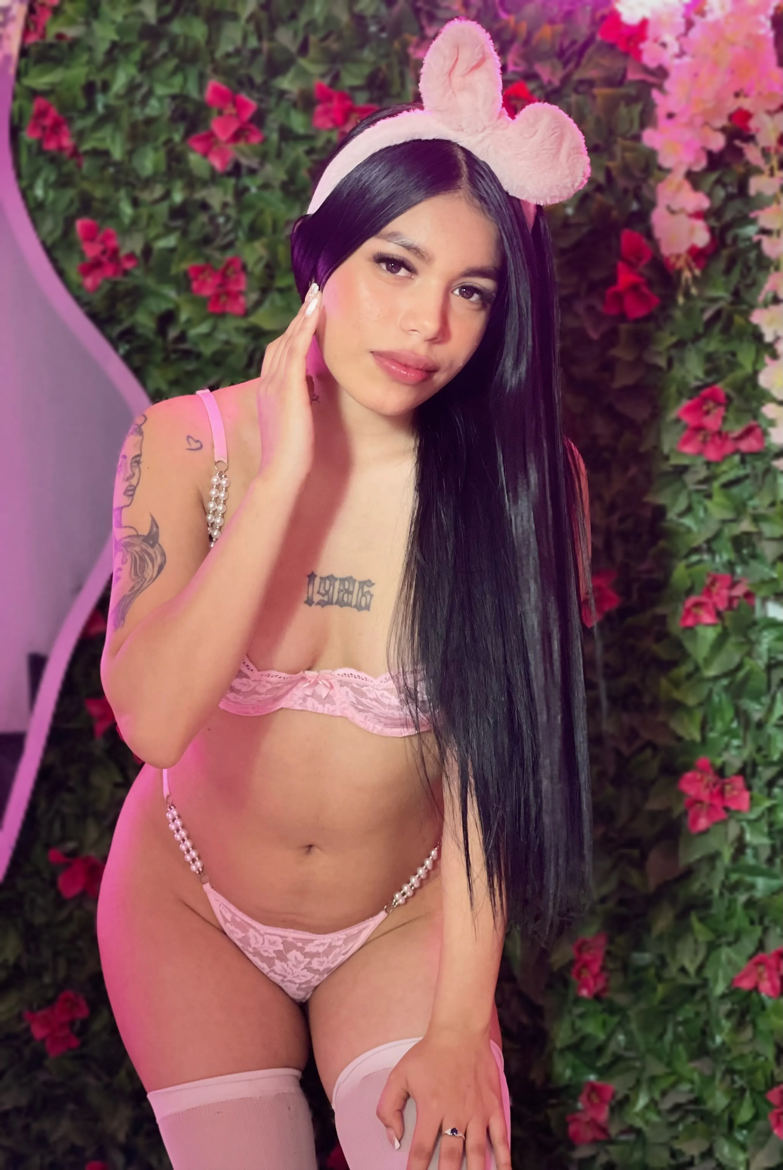 Live sex webcam photo for Natasha_Mimi #8377809