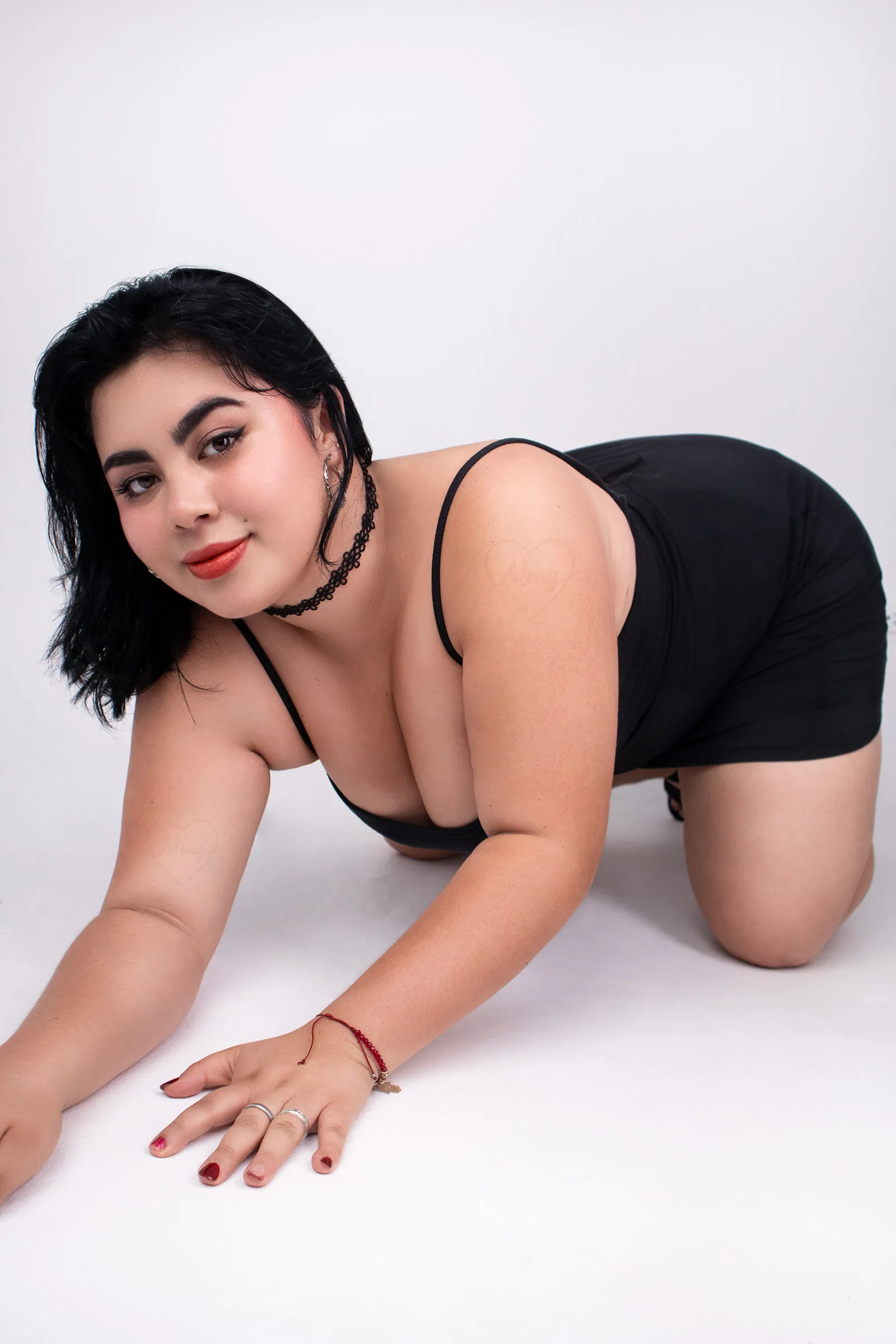 Live sex webcam photo for RoxaneBrownn #8395117