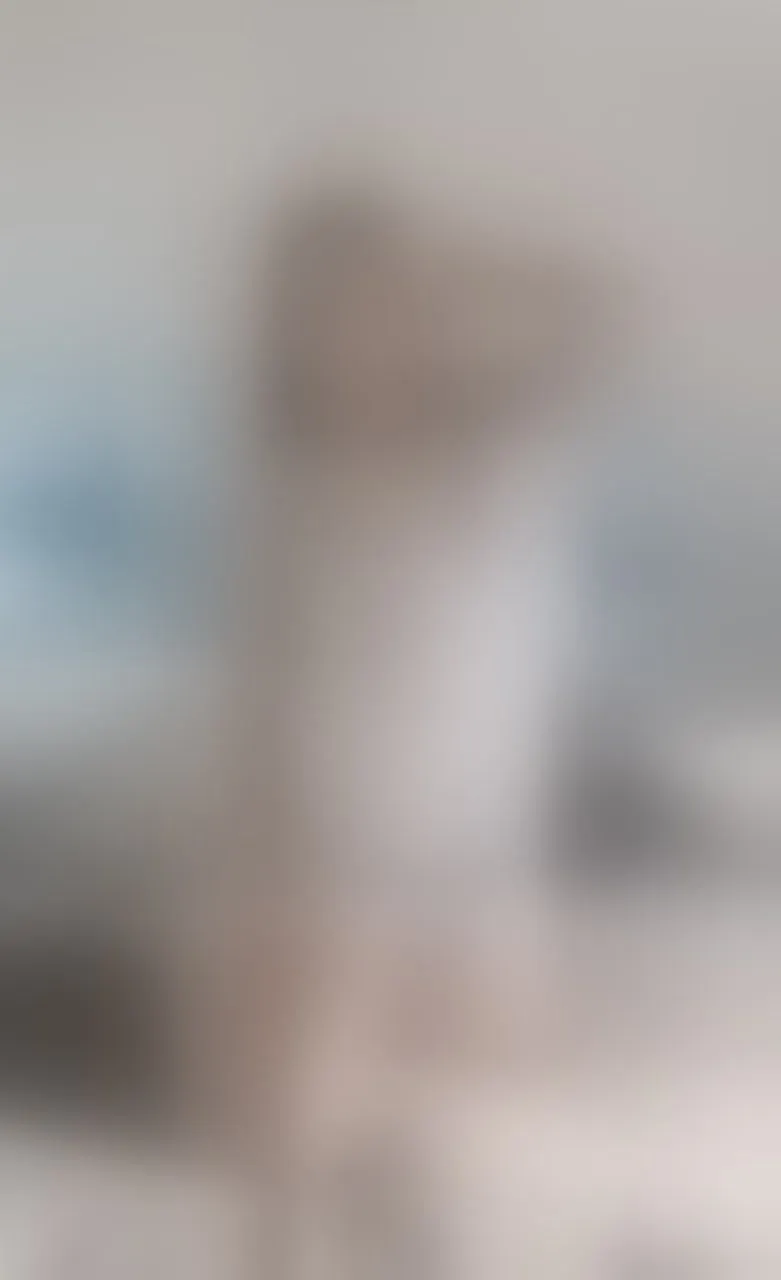 Live sex webcam photo for RoxyLuxxe #8432581